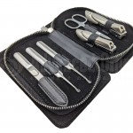 image. Kit outils de Manucure 6 pièces en Pochette Noir à fermeture éclair dans boite Noir  -  Advanced Office Algérie